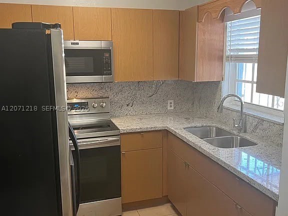 2645 SW 33rd Ave, Miami FL 33133