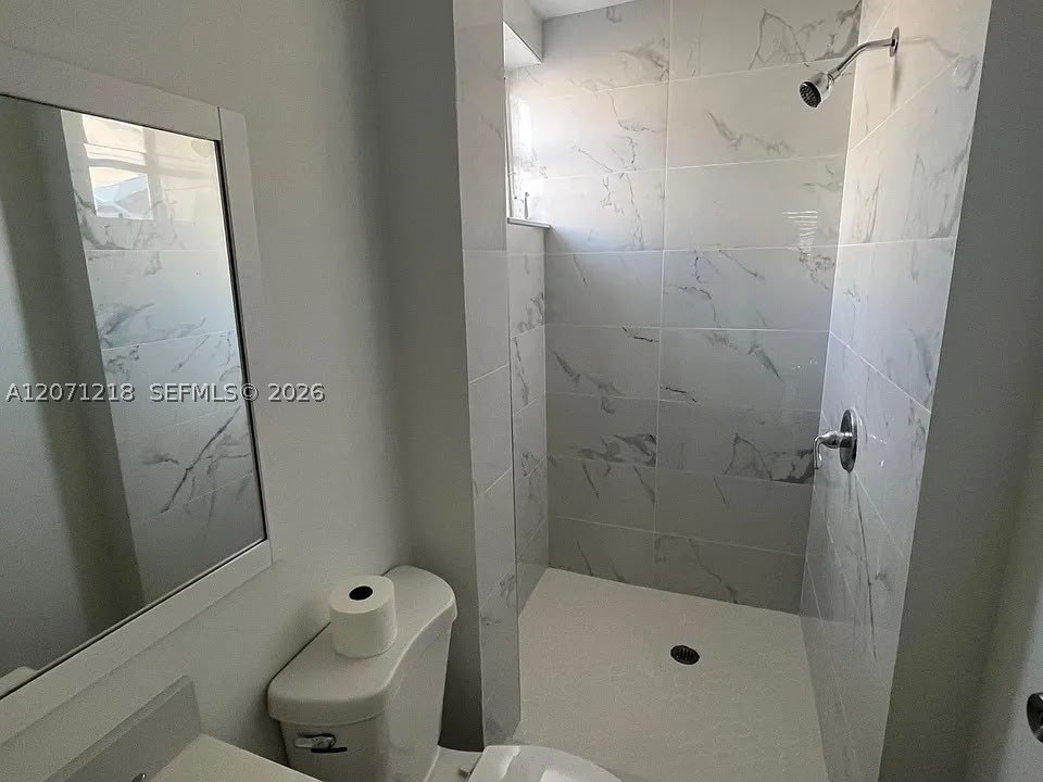 2645 SW 33rd Ave, Miami FL 33133