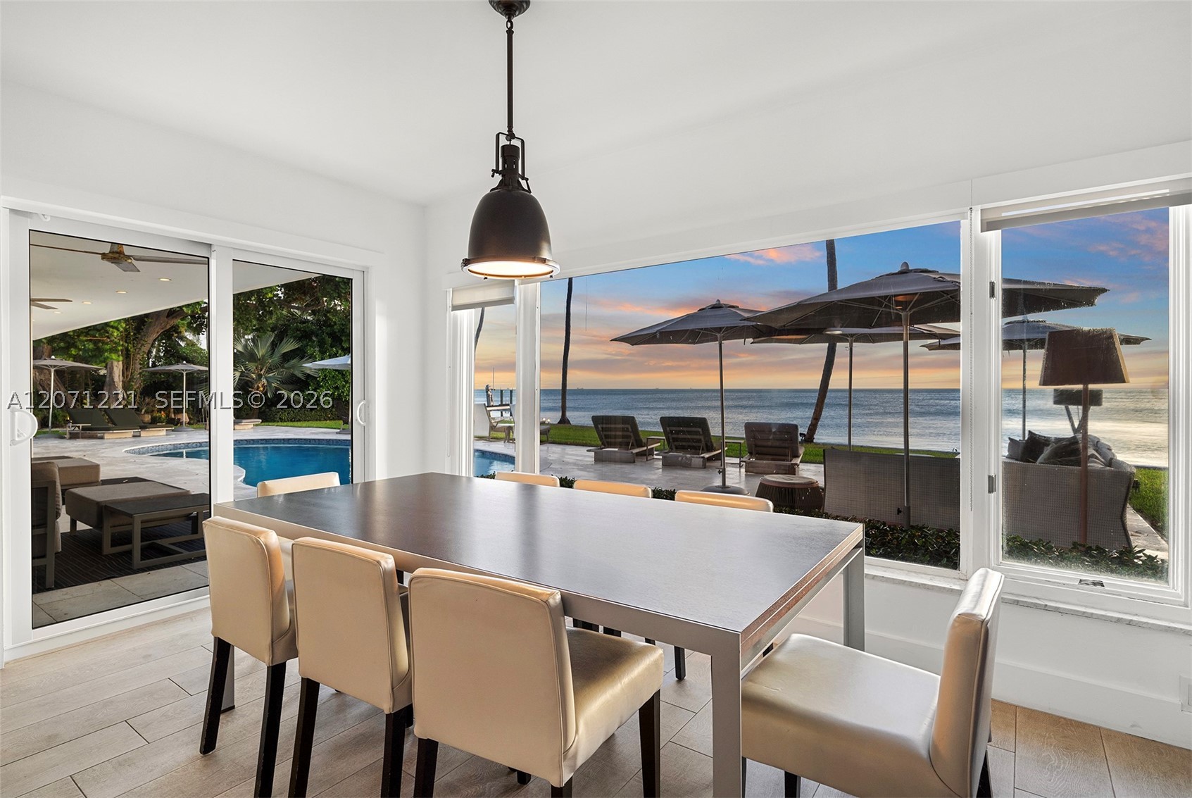 520 S Mashta Dr, Key Biscayne FL 33149