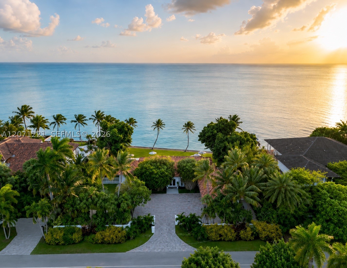 520 S Mashta Dr, Key Biscayne FL 33149