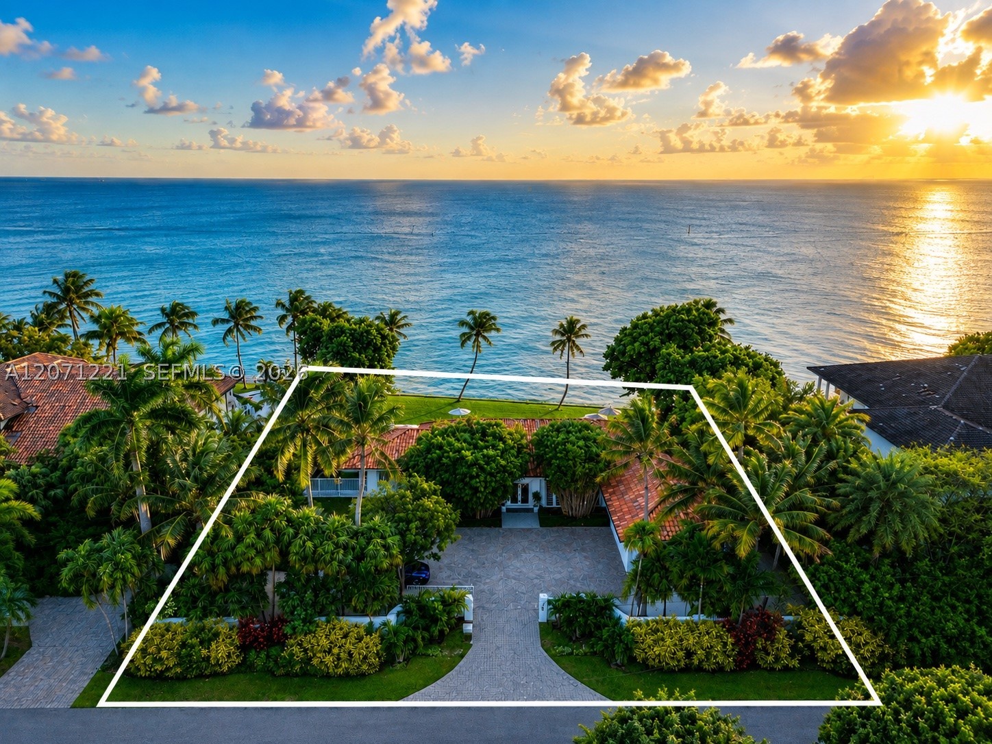 520 S Mashta Dr, Key Biscayne FL 33149