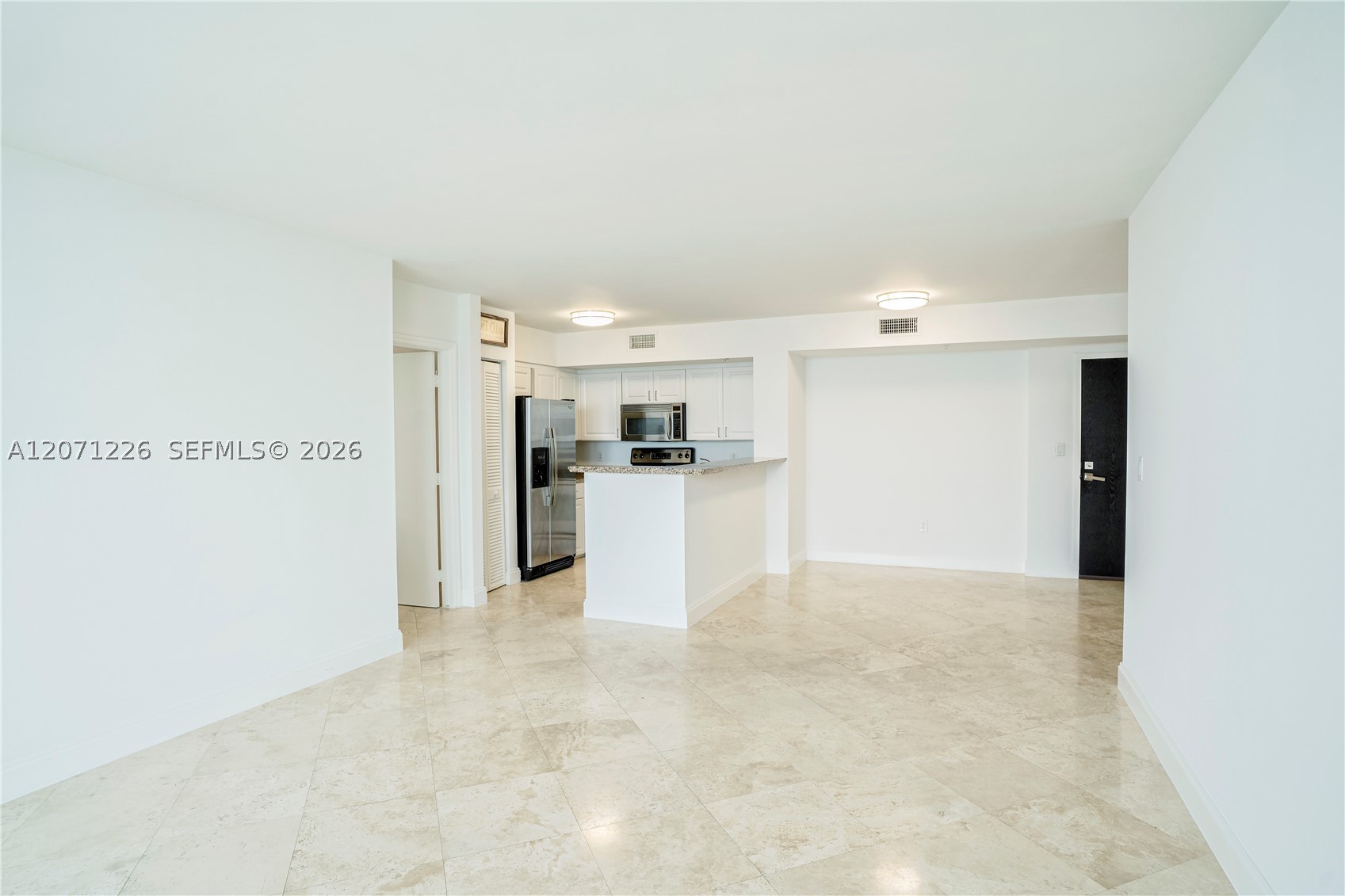90 Alton Rd #2204, Miami Beach FL 33139