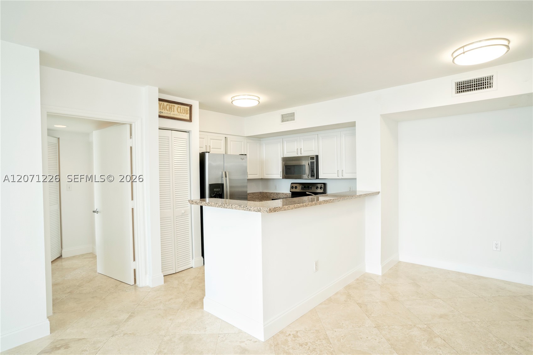 90 Alton Rd #2204, Miami Beach FL 33139