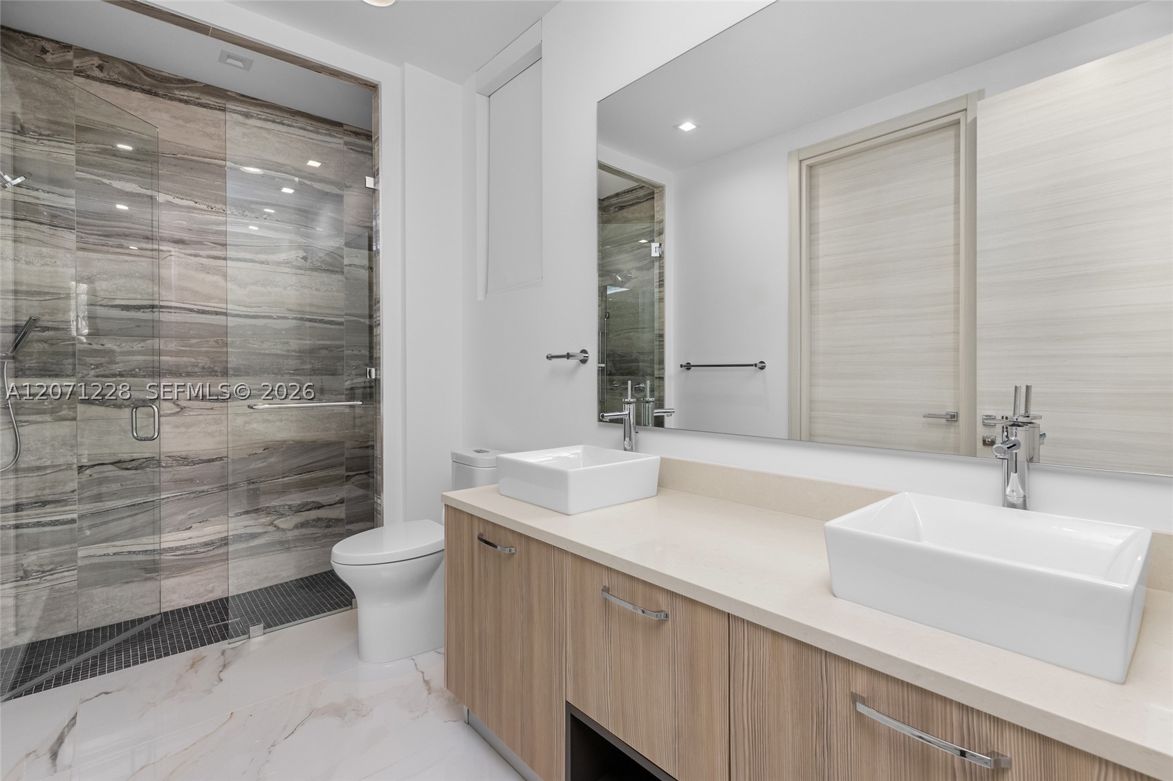 2519 Lucille Dr, Fort Lauderdale FL 33316