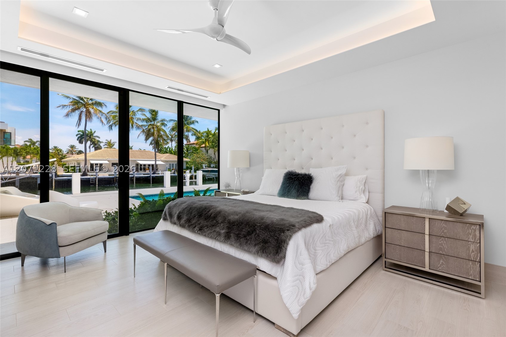 2519 Lucille Dr, Fort Lauderdale FL 33316