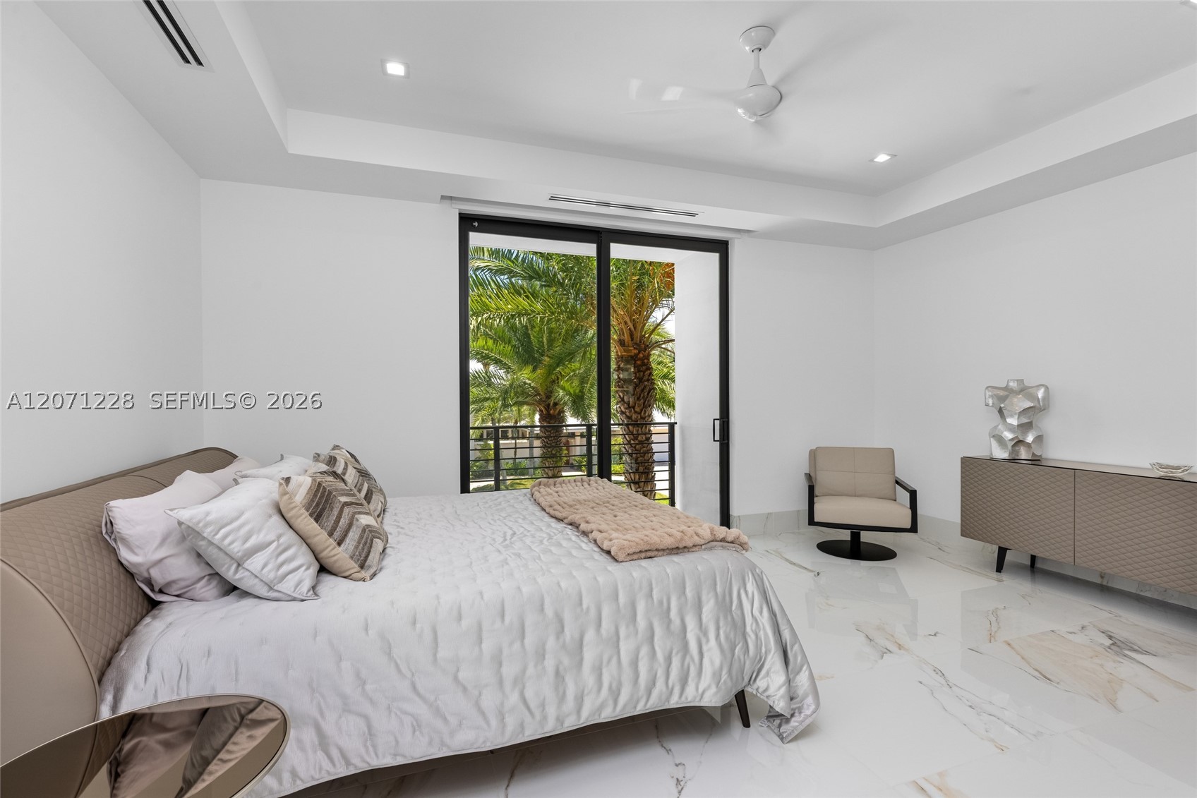 2519 Lucille Dr, Fort Lauderdale FL 33316