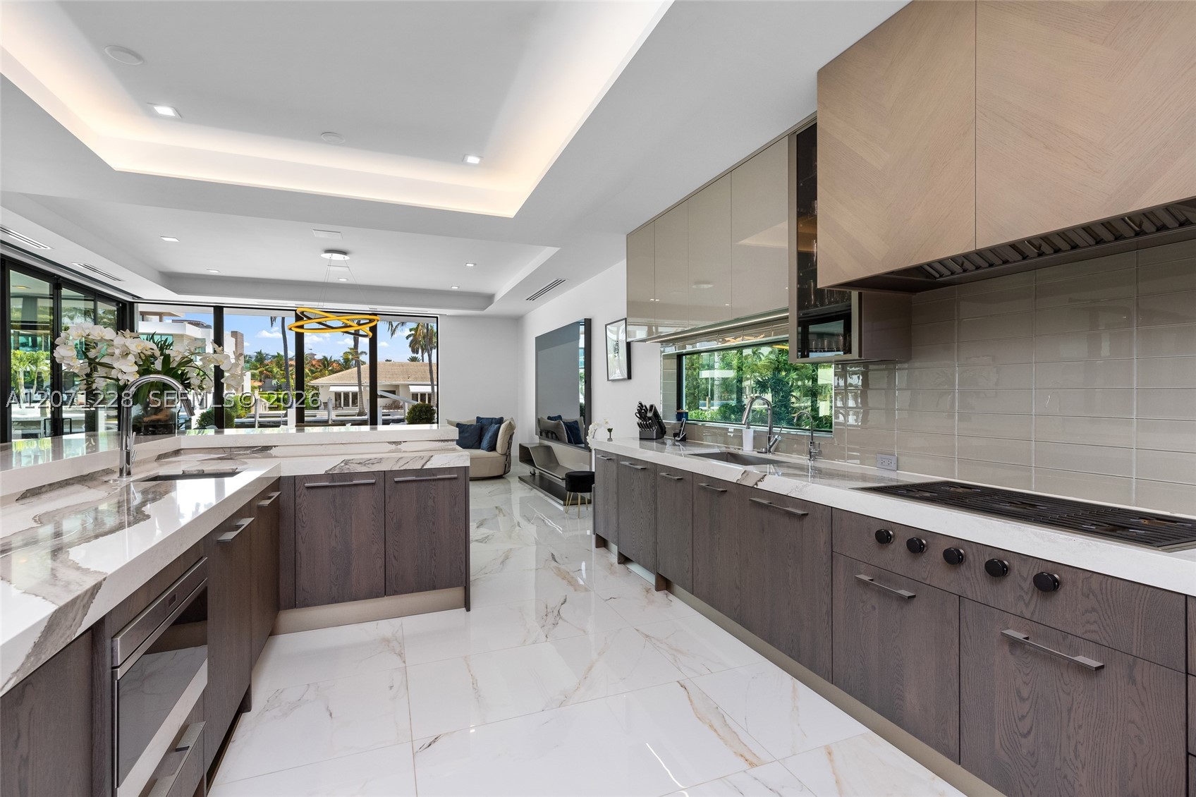 2519 Lucille Dr, Fort Lauderdale FL 33316