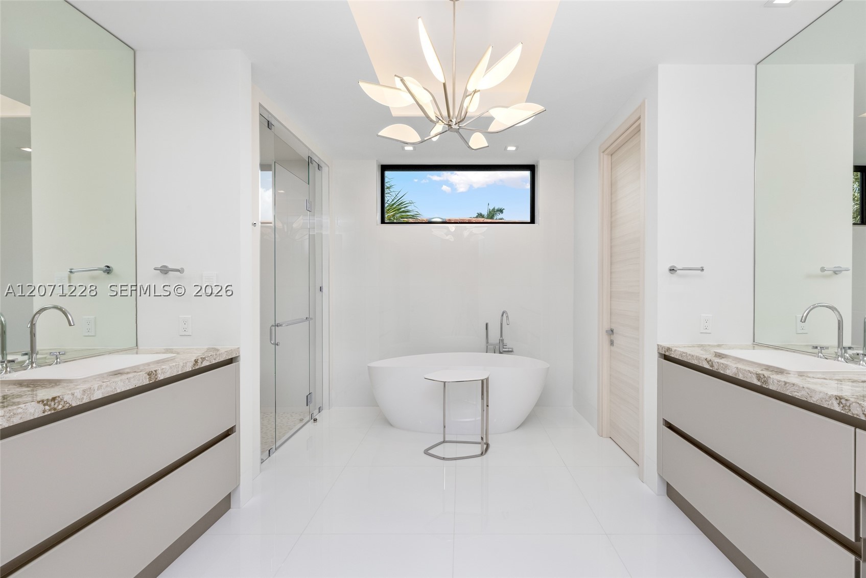 2519 Lucille Dr, Fort Lauderdale FL 33316