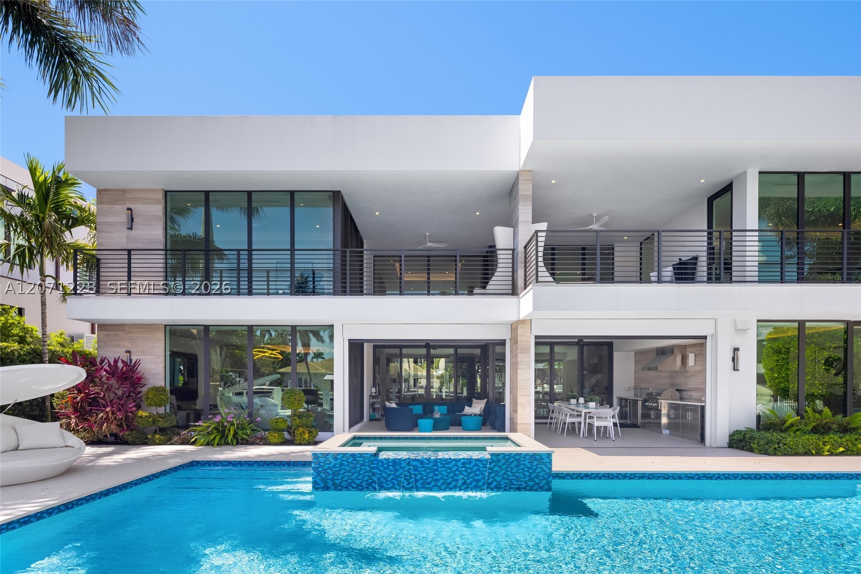 2519 Lucille Dr, Fort Lauderdale FL 33316