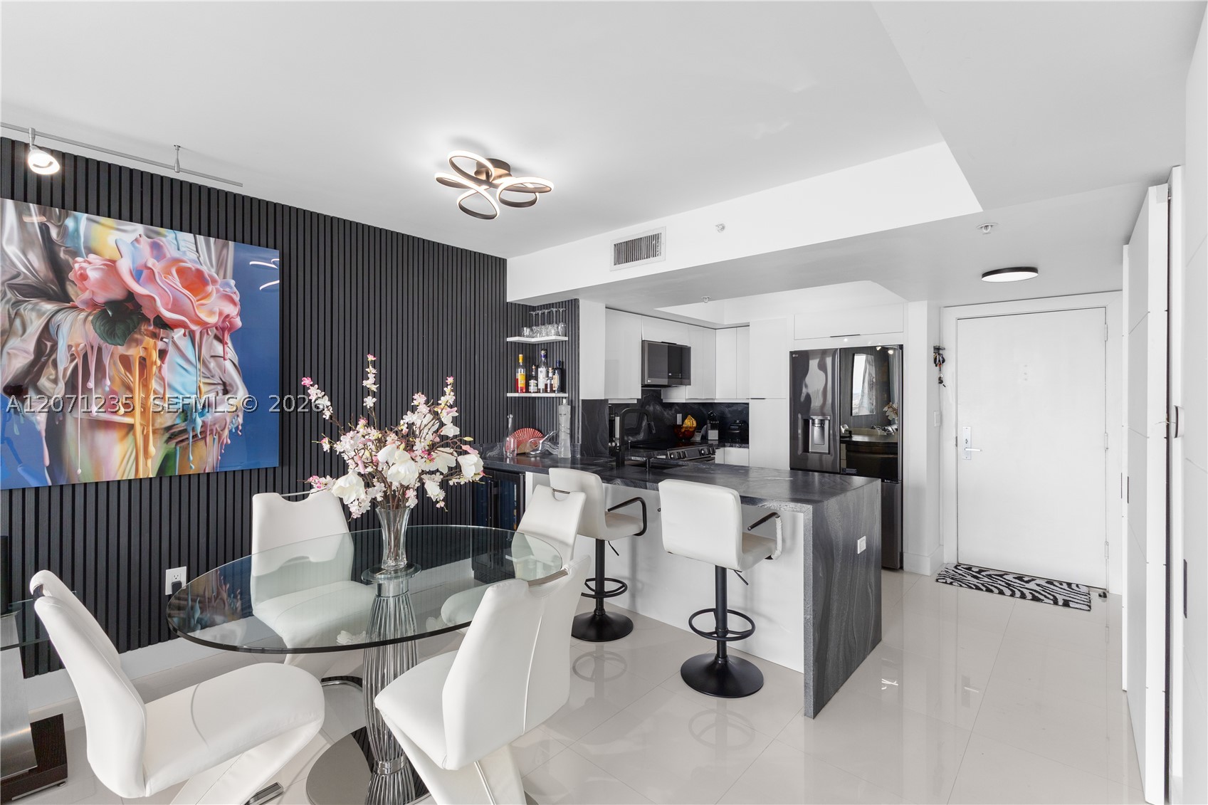 1800 Sunset Harbour Dr #2409, Miami Beach FL 33139