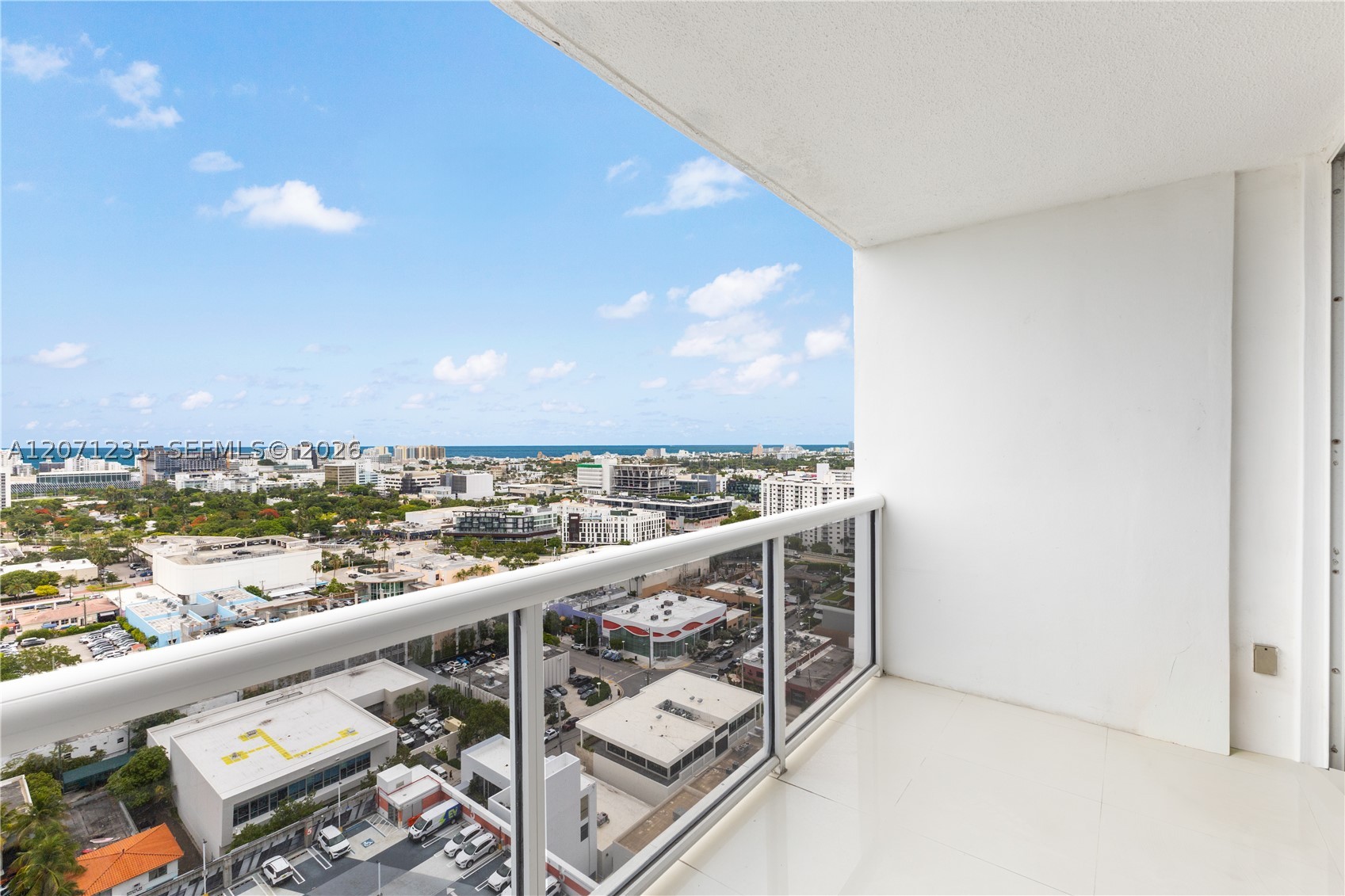 1800 Sunset Harbour Dr #2409, Miami Beach FL 33139