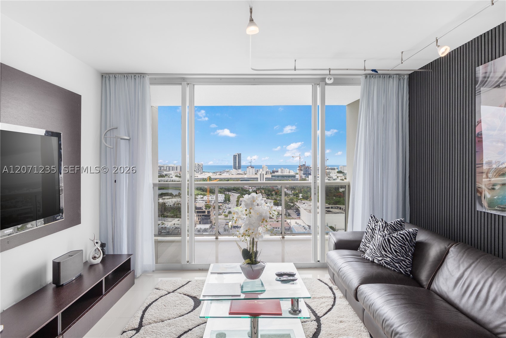 1800 Sunset Harbour Dr #2409, Miami Beach FL 33139
