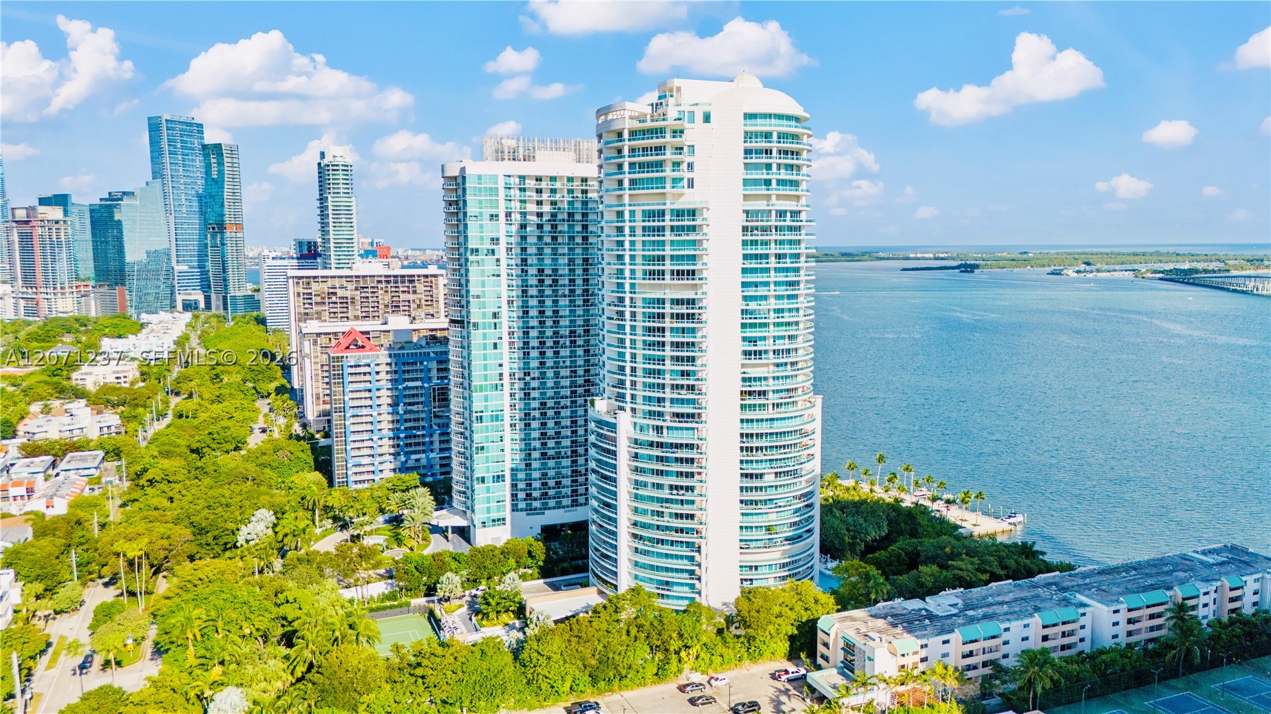 2127 Brickell Ave #1505, Miami FL 33129