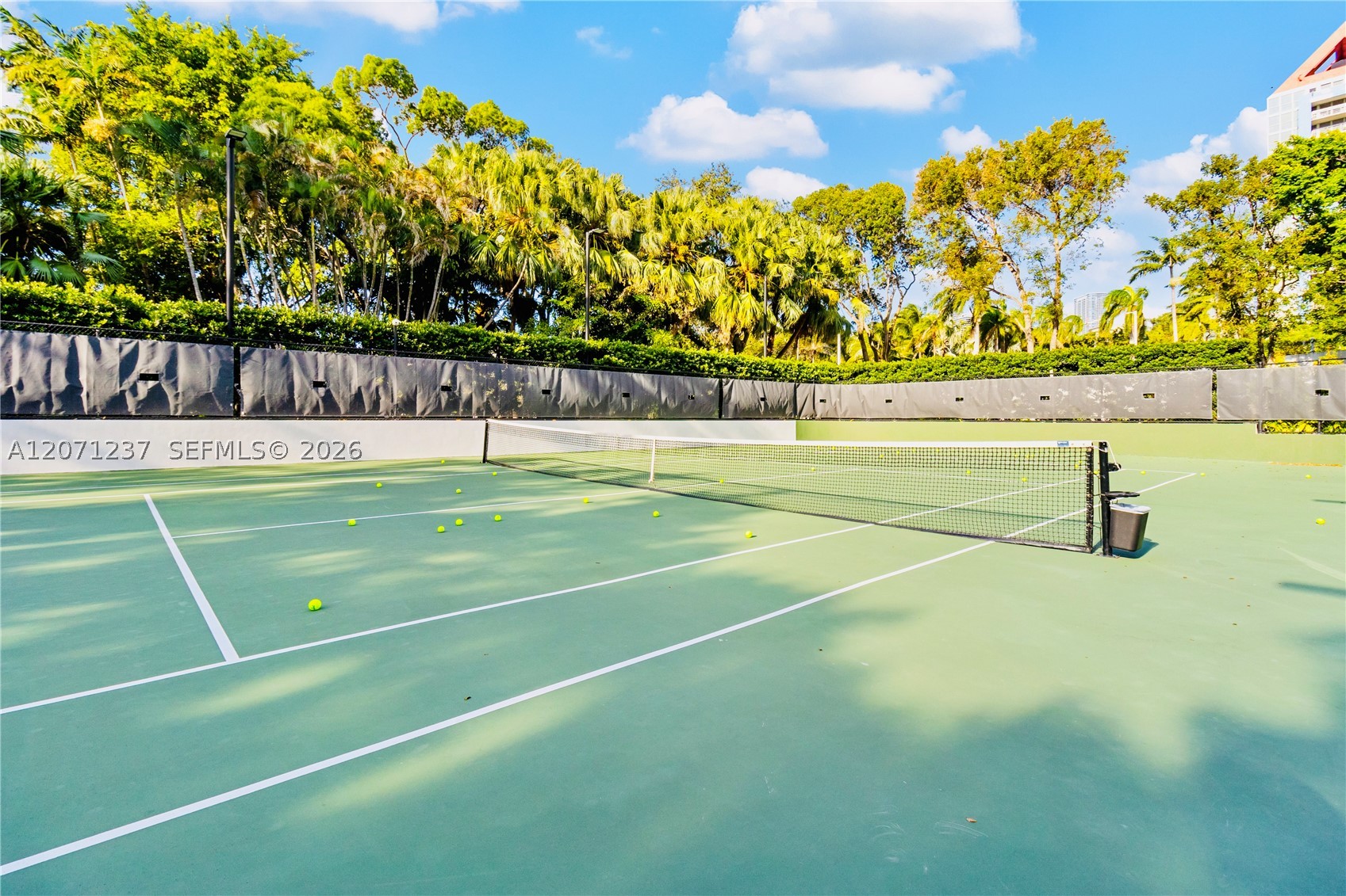 2127 Brickell Ave #1505, Miami FL 33129