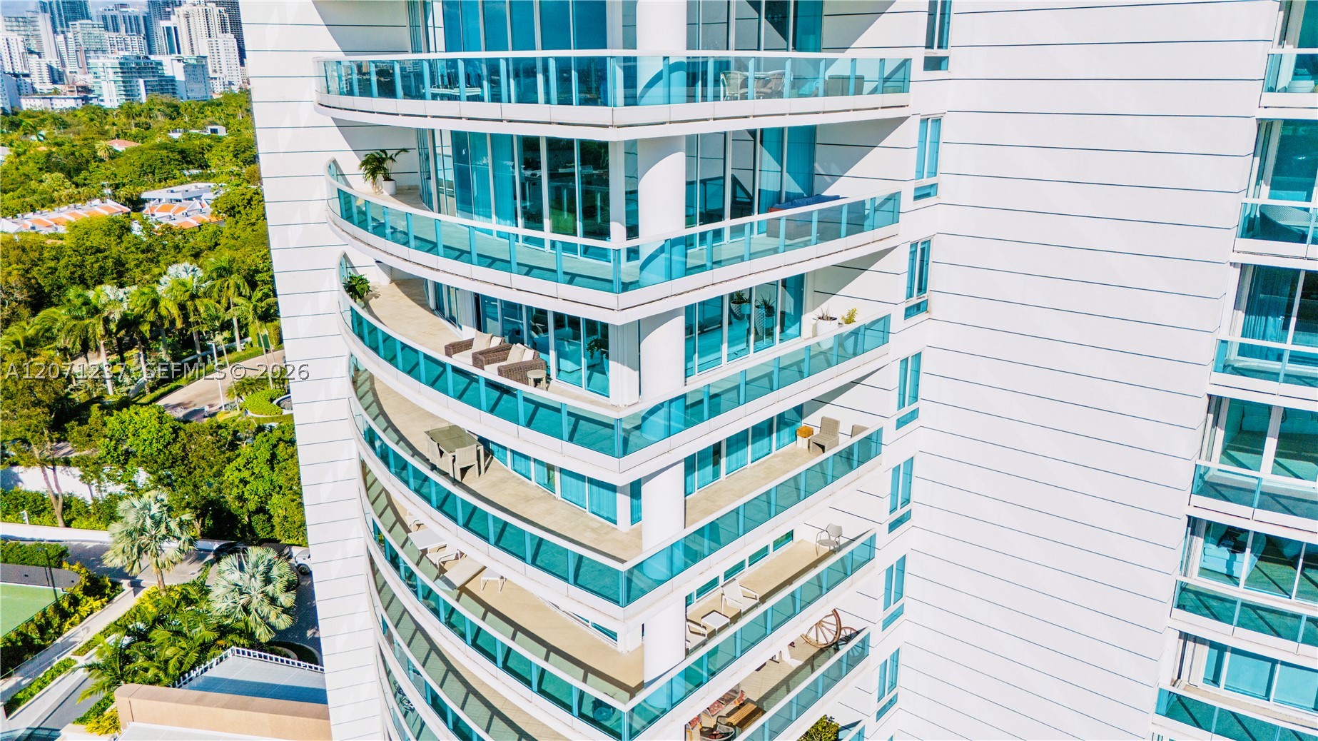 2127 Brickell Ave #1505, Miami FL 33129