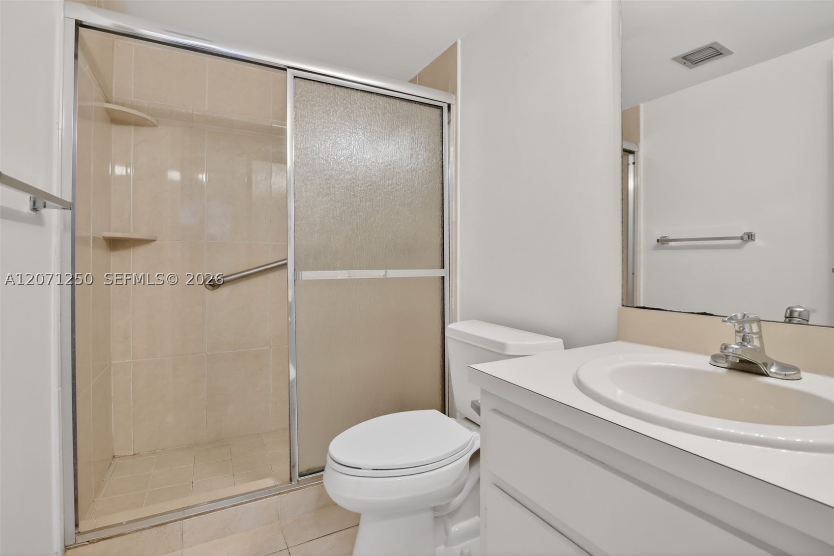 250 Jacaranda Dr #703, Plantation FL 33324
