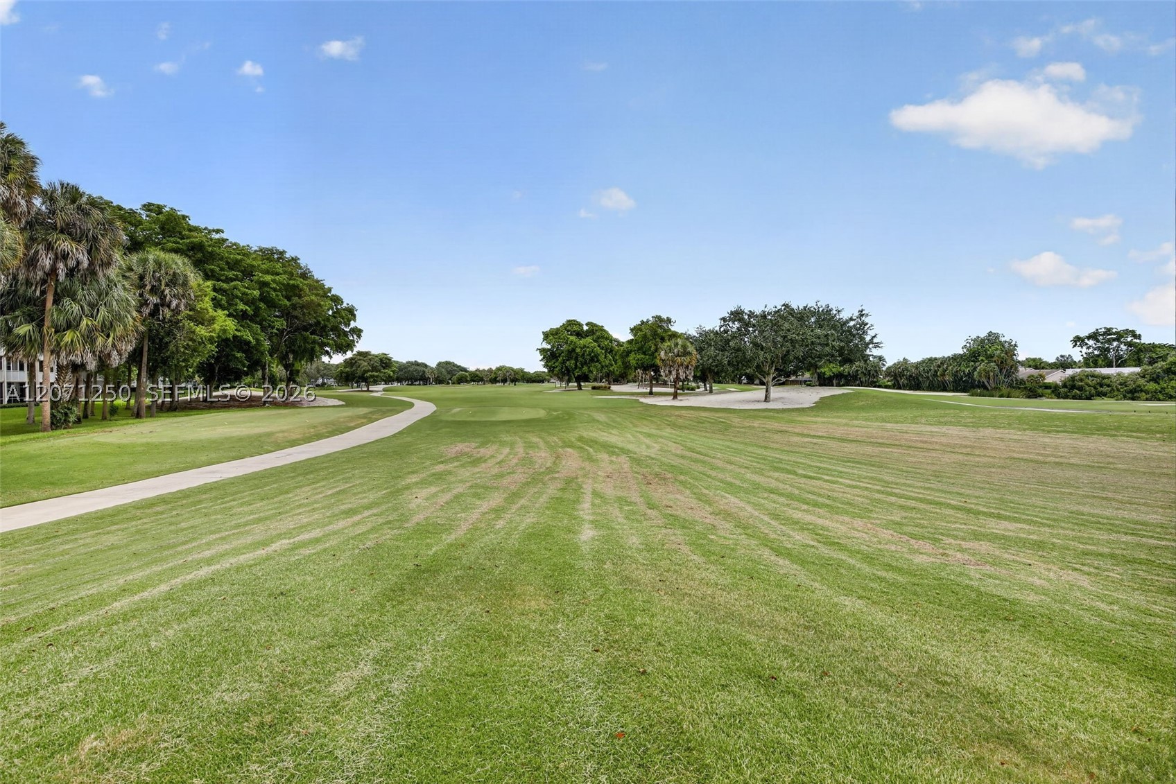 250 Jacaranda Dr #703, Plantation FL 33324