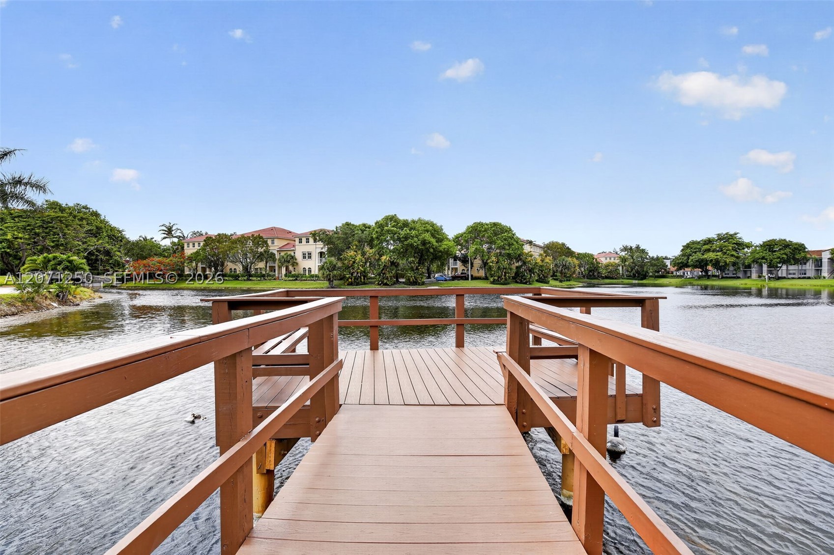 250 Jacaranda Dr #703, Plantation FL 33324
