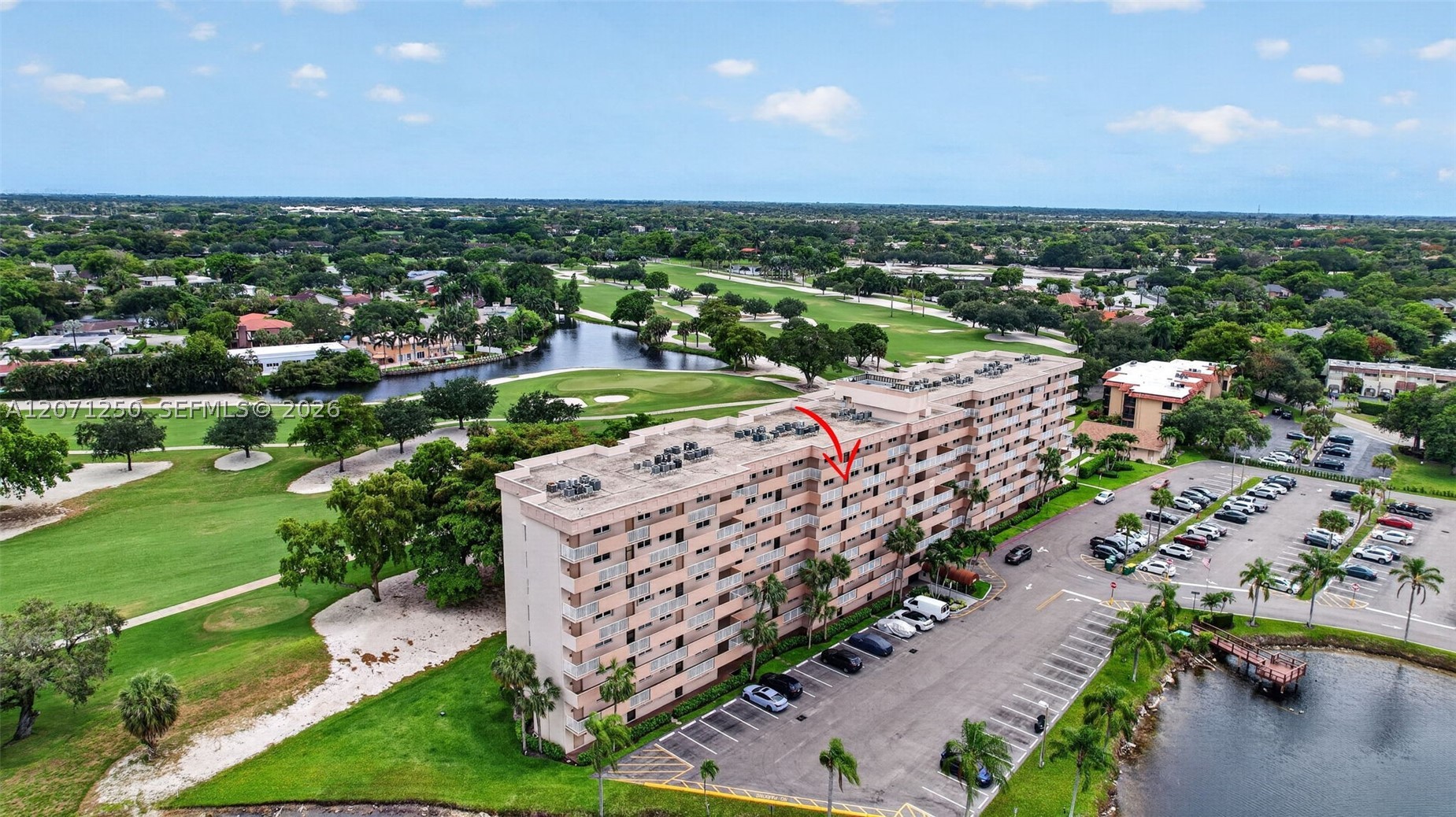 250 Jacaranda Dr #703, Plantation FL 33324
