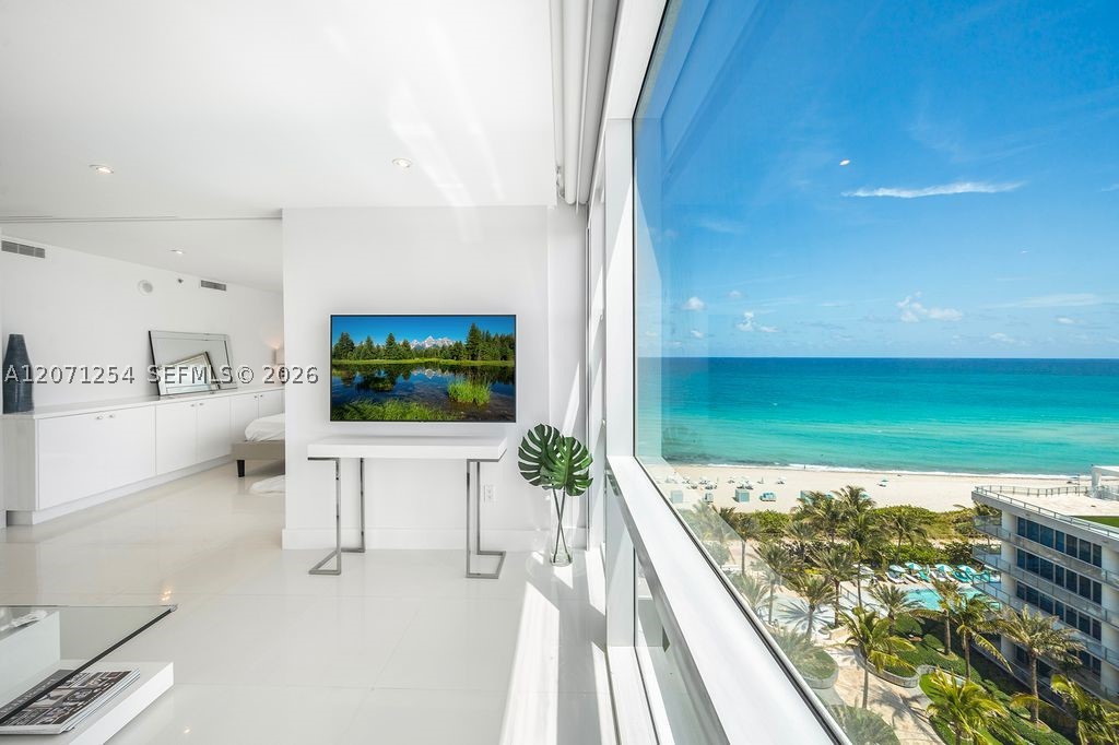 6801 Collins Ave #1206/1210, Miami Beach FL 33141
