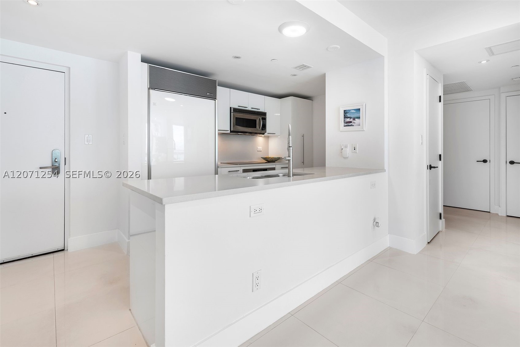 6801 Collins Ave #1206/1210, Miami Beach FL 33141