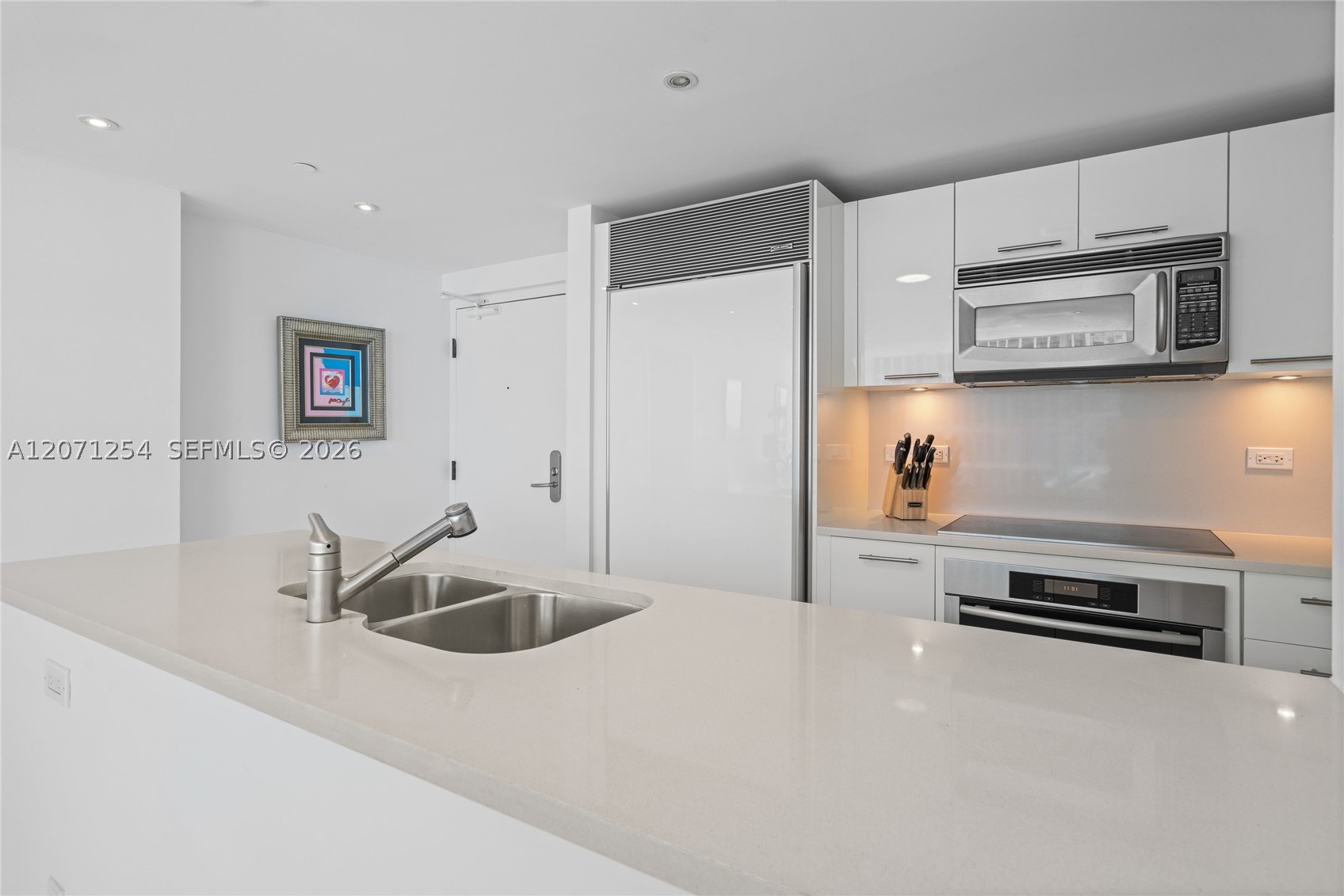 6801 Collins Ave #1206/1210, Miami Beach FL 33141