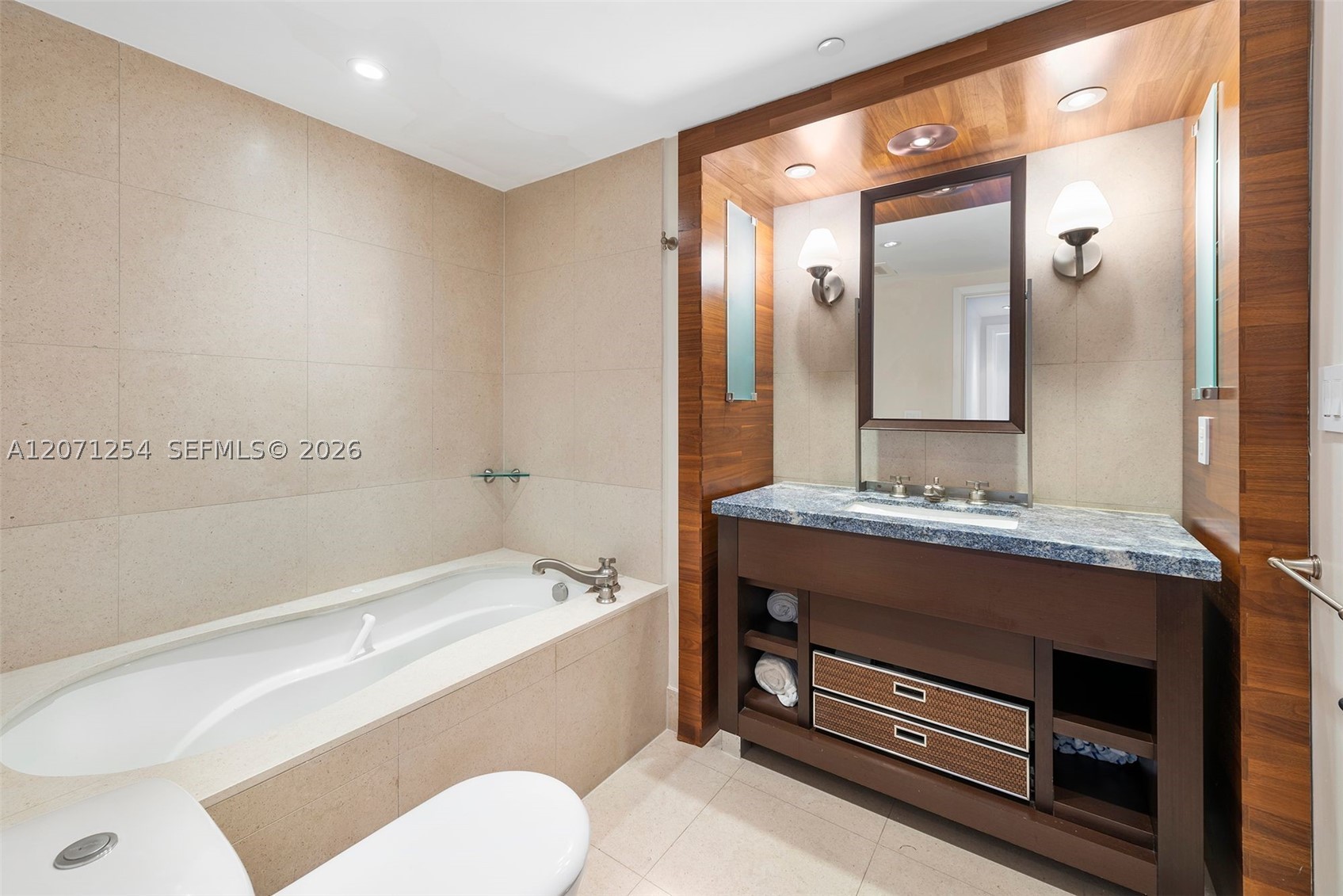 6801 Collins Ave #1206/1210, Miami Beach FL 33141