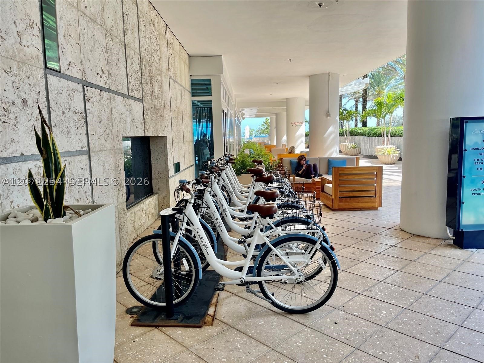 6801 Collins Ave #1206/1210, Miami Beach FL 33141
