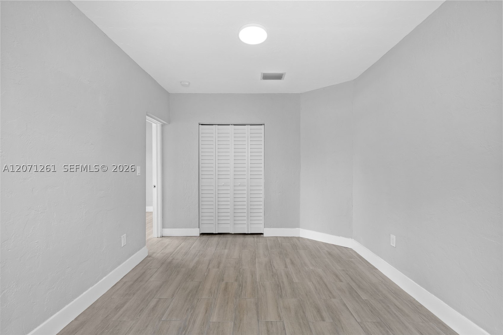 1227 NW 27th St #1227, Miami FL 33142