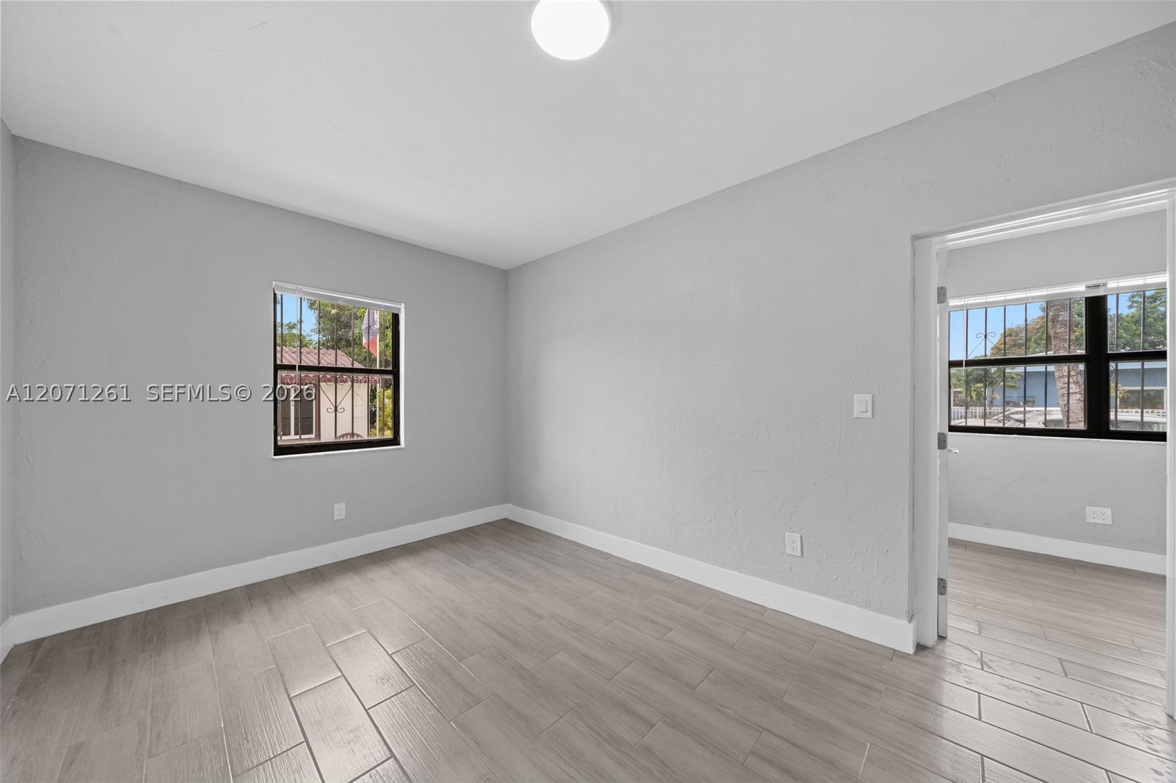 1227 NW 27th St #1227, Miami FL 33142