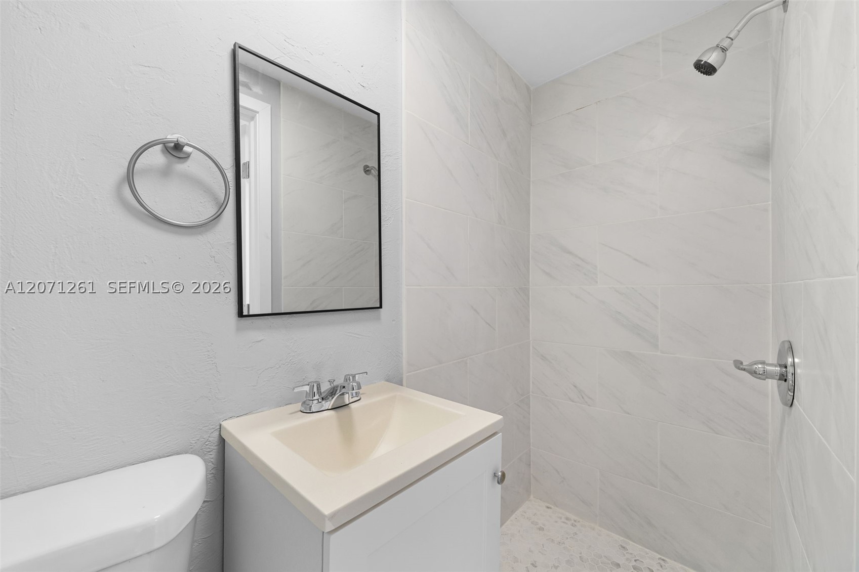 1227 NW 27th St #1227, Miami FL 33142