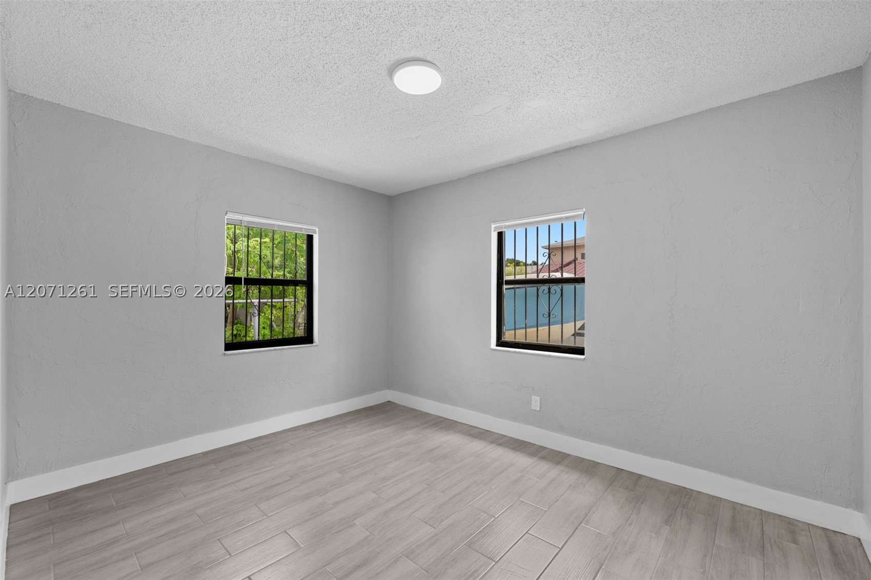 1227 NW 27th St #1227, Miami FL 33142