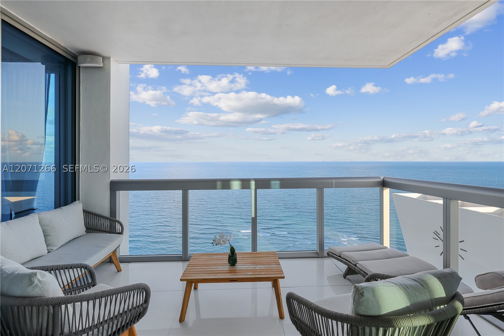 6899 Collins Ave #2208, Miami Beach FL 33141