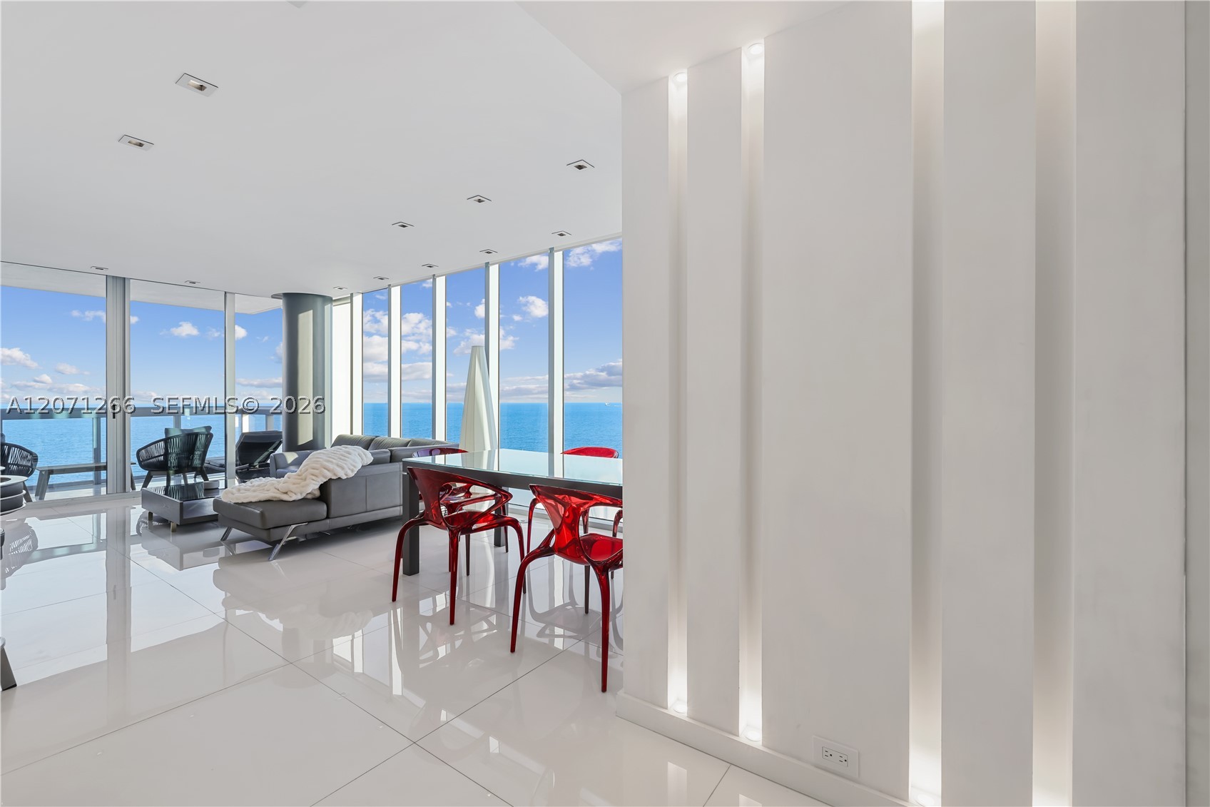 6899 Collins Ave #2208, Miami Beach FL 33141