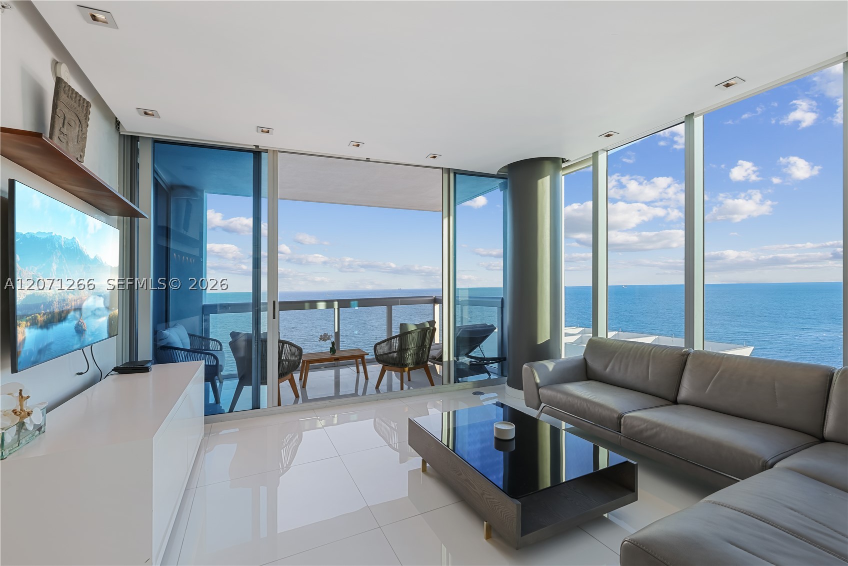 6899 Collins Ave #2208, Miami Beach FL 33141