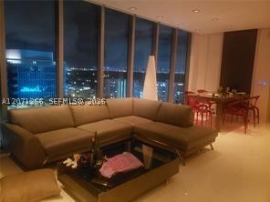 6899 Collins Ave #2208, Miami Beach FL 33141