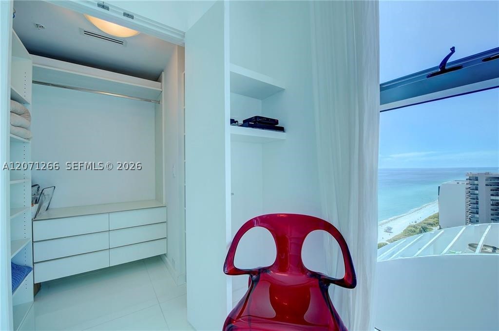 6899 Collins Ave #2208, Miami Beach FL 33141