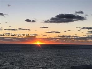6899 Collins Ave #2208, Miami Beach FL 33141