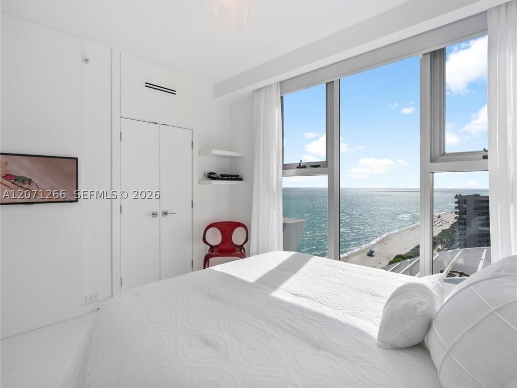 6899 Collins Ave #2208, Miami Beach FL 33141