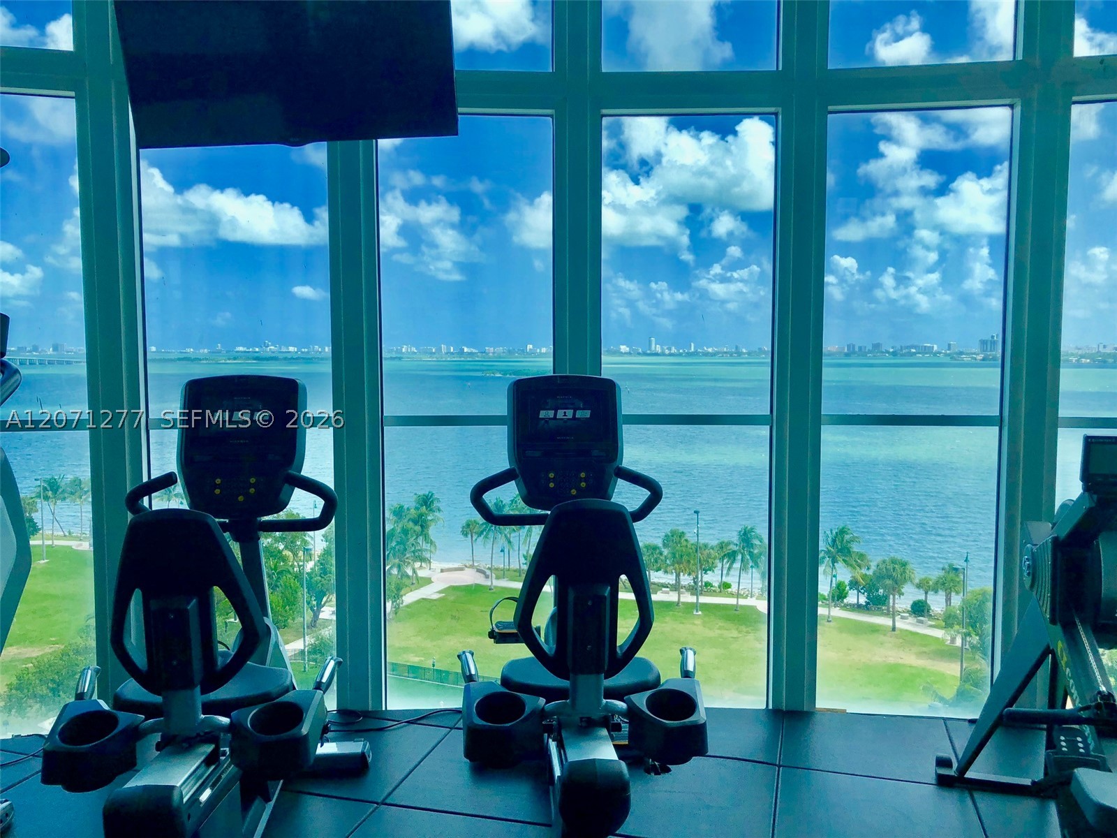 1800 N Bayshore Dr #814, Miami FL 33132