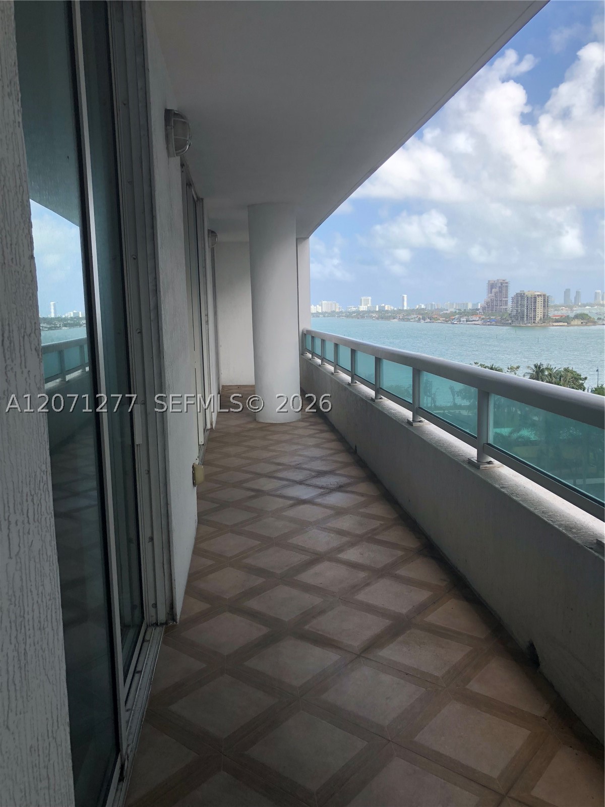 1800 N Bayshore Dr #814, Miami FL 33132