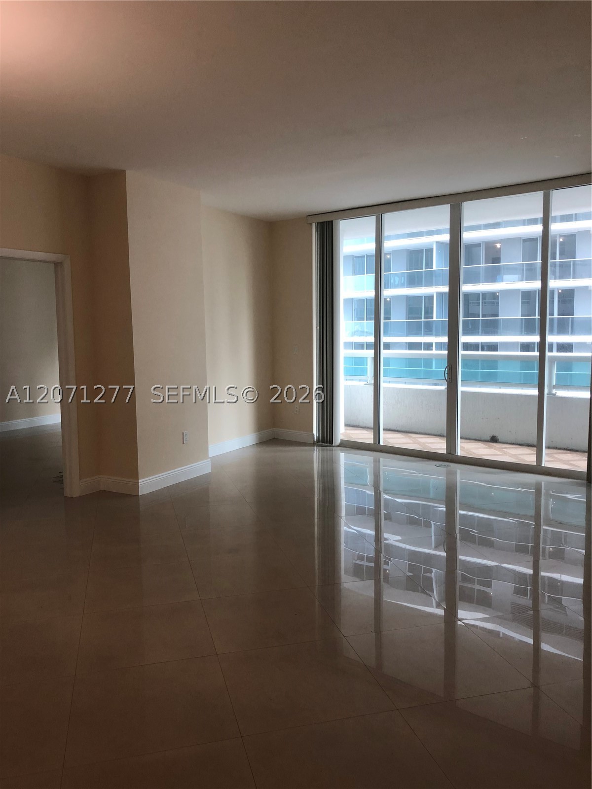 1800 N Bayshore Dr #814, Miami FL 33132
