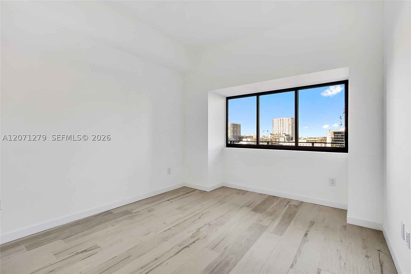 480 NE 31st St #904, Miami FL 33137