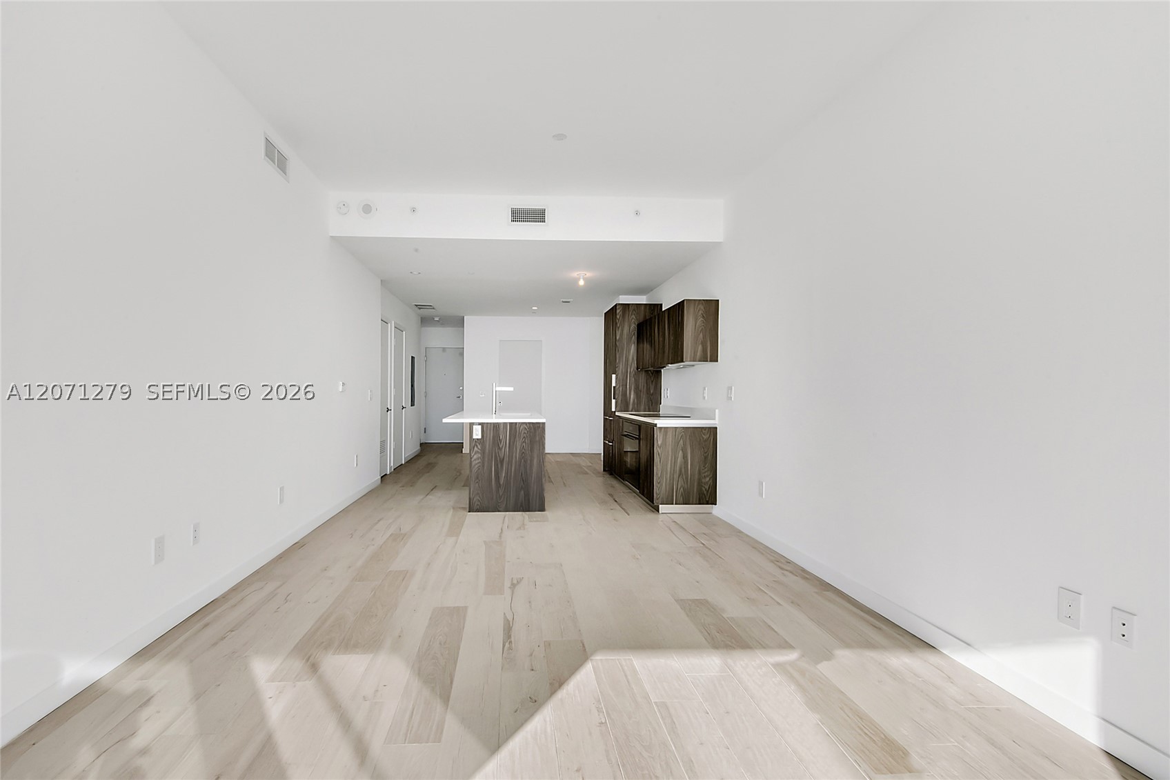 480 NE 31st St #904, Miami FL 33137