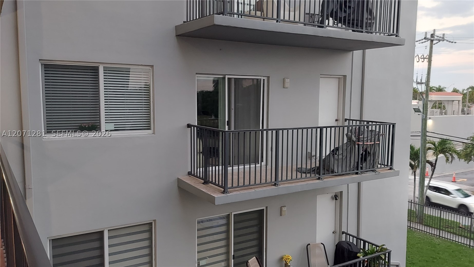 900 SW 84th Ave #301E, Miami FL 33144