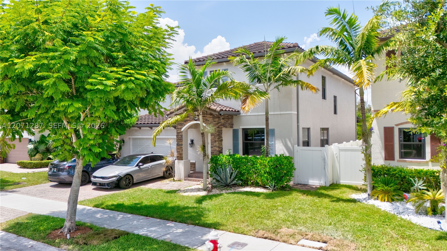 9400 W 35th Ln, Hialeah FL 33018