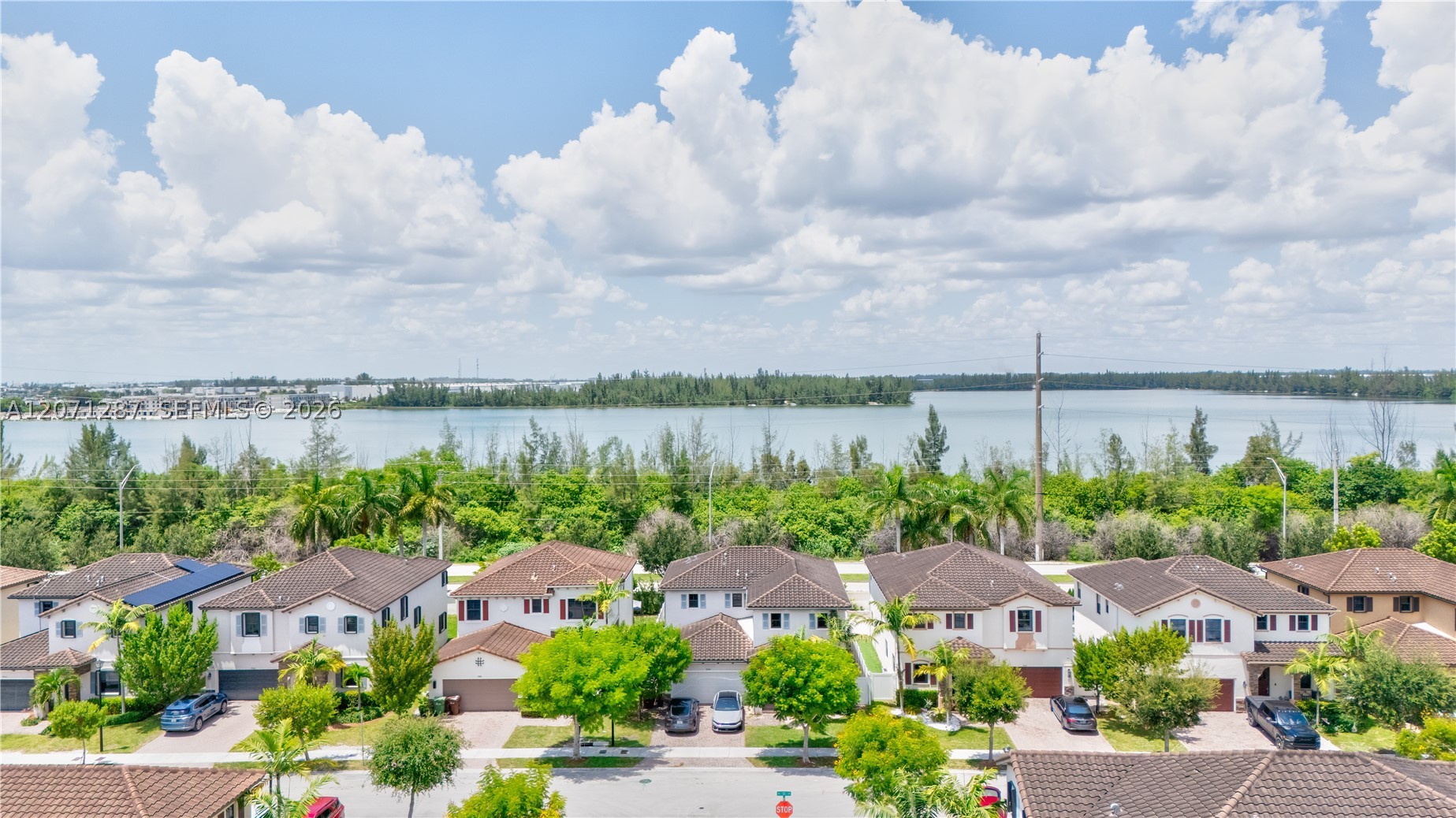 9400 W 35th Ln, Hialeah FL 33018