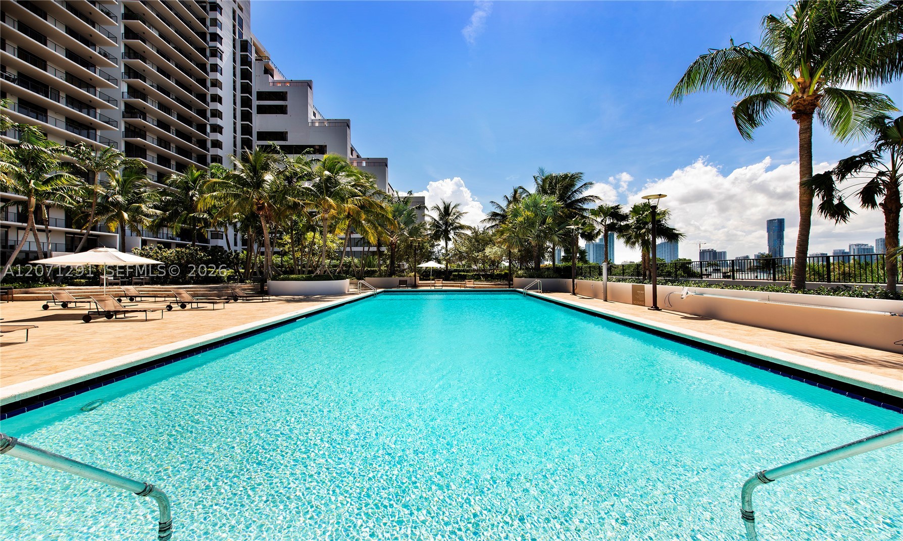 1000 Venetian Way #1108, Miami FL 33139