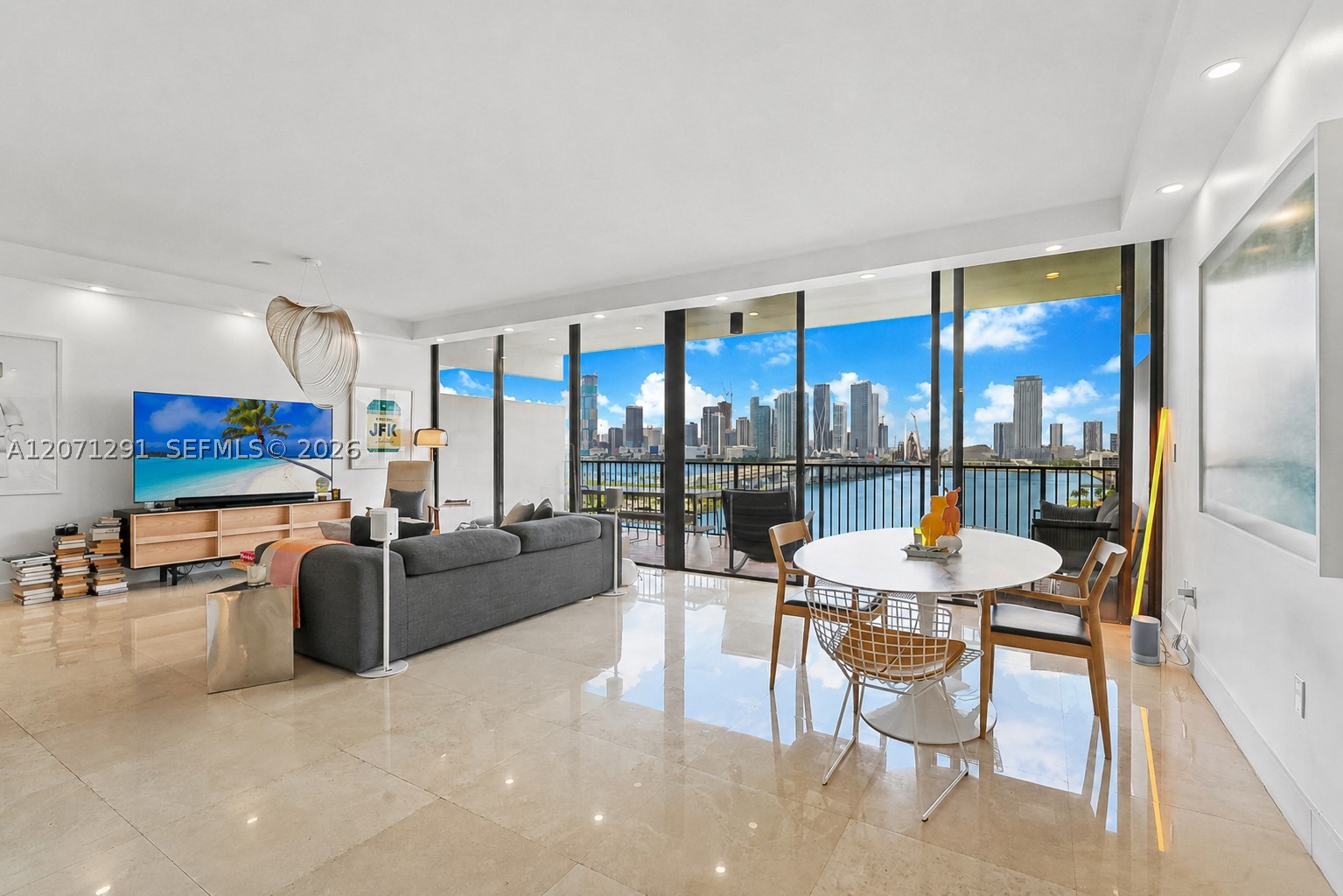1000 Venetian Way #1108, Miami FL 33139