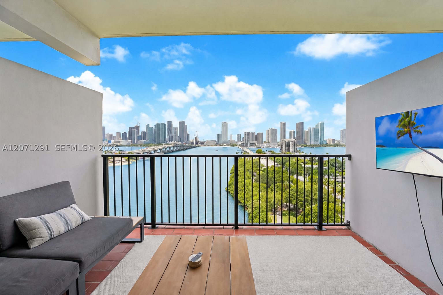 1000 Venetian Way #1108, Miami FL 33139